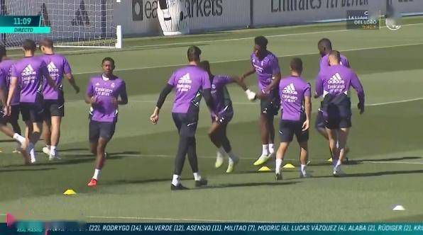 日韩制服丝袜在线观看