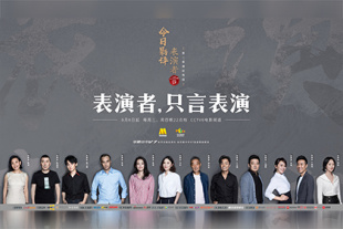 美女尿尿视频